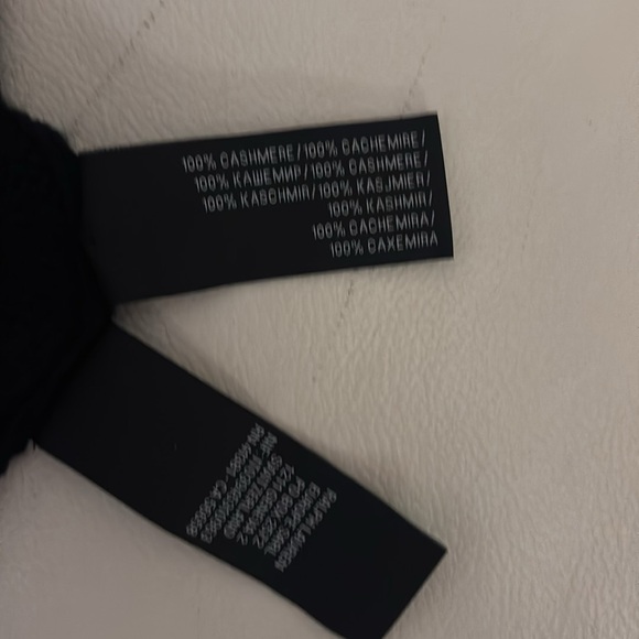 Ralph Lauren Cashmere - Picture 2 of 2